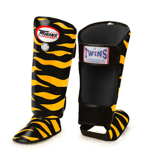 TWINS Tiger Shin Guards- Premium Leather- Black