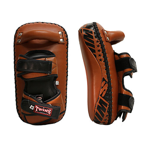 TWINS Deluxe Wrist Support Muay Thai Pads